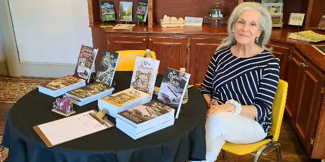 author-book-signing Image